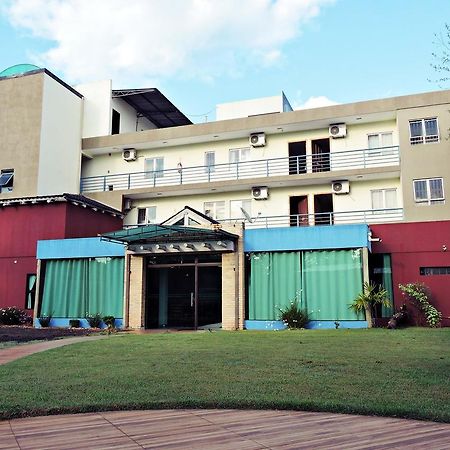 Hotel Piro'Y Presidente Franco Luaran gambar