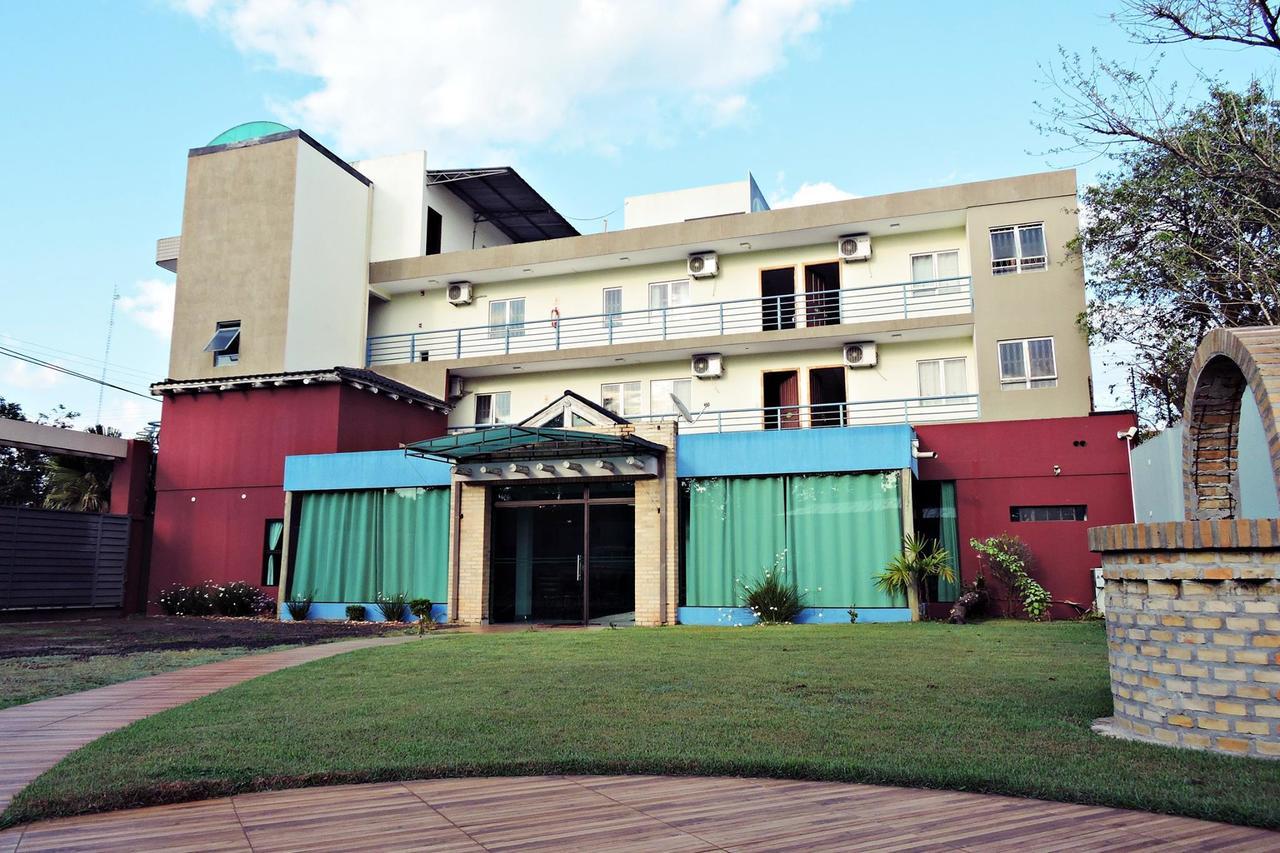 Hotel Piro'Y Presidente Franco Luaran gambar