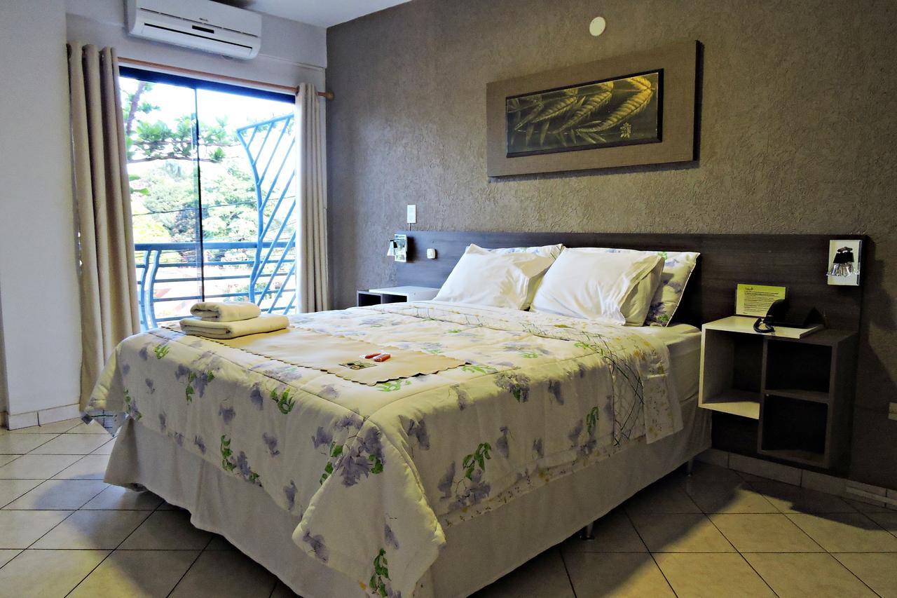 Hotel Piro'Y Presidente Franco Luaran gambar